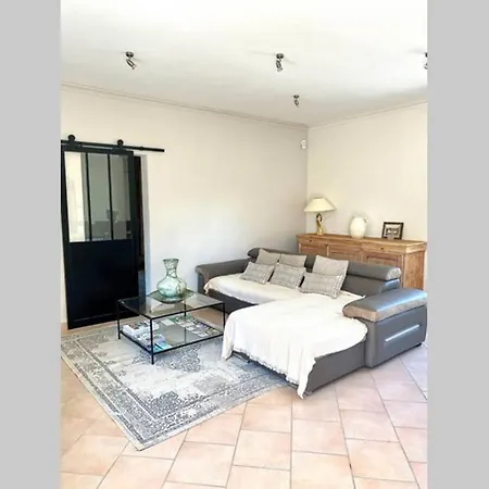 Chez Mamie Raymonde Holiday home